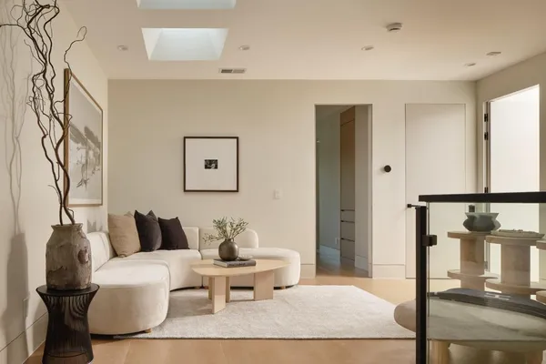 $8,488,000 | 944 Aura Way, Los Altos, CA 94024