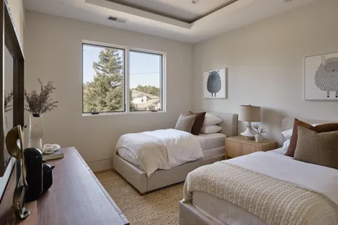 $8,488,000 | 944 Aura Way, Los Altos, CA 94024