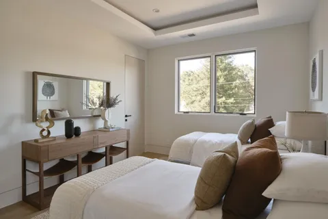 $8,488,000 | 944 Aura Way, Los Altos, CA 94024