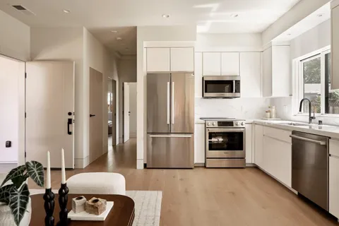 $8,488,000 | 944 Aura Way, Los Altos, CA 94024