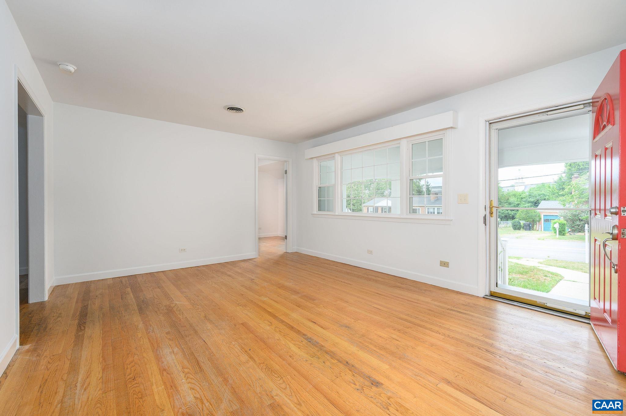 2806 Brookmere Road Charlottesville, VA 22901 - Photo 5 of 27 Hardwood flrs throughout