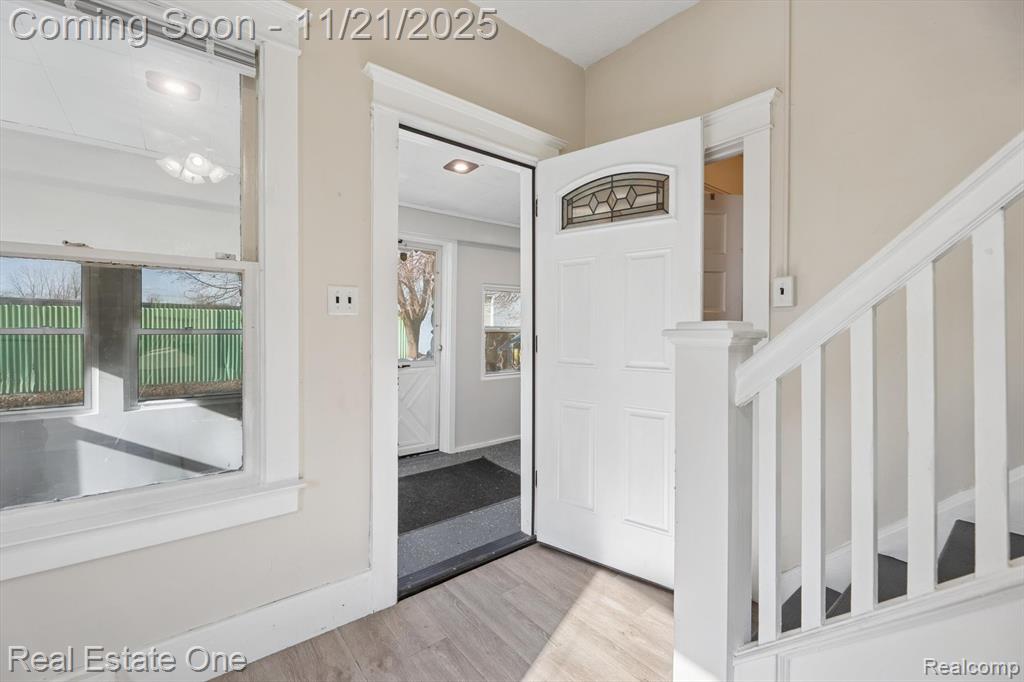 159 Dwight Street River Rouge, MI 48218 - Photo 7 of 48