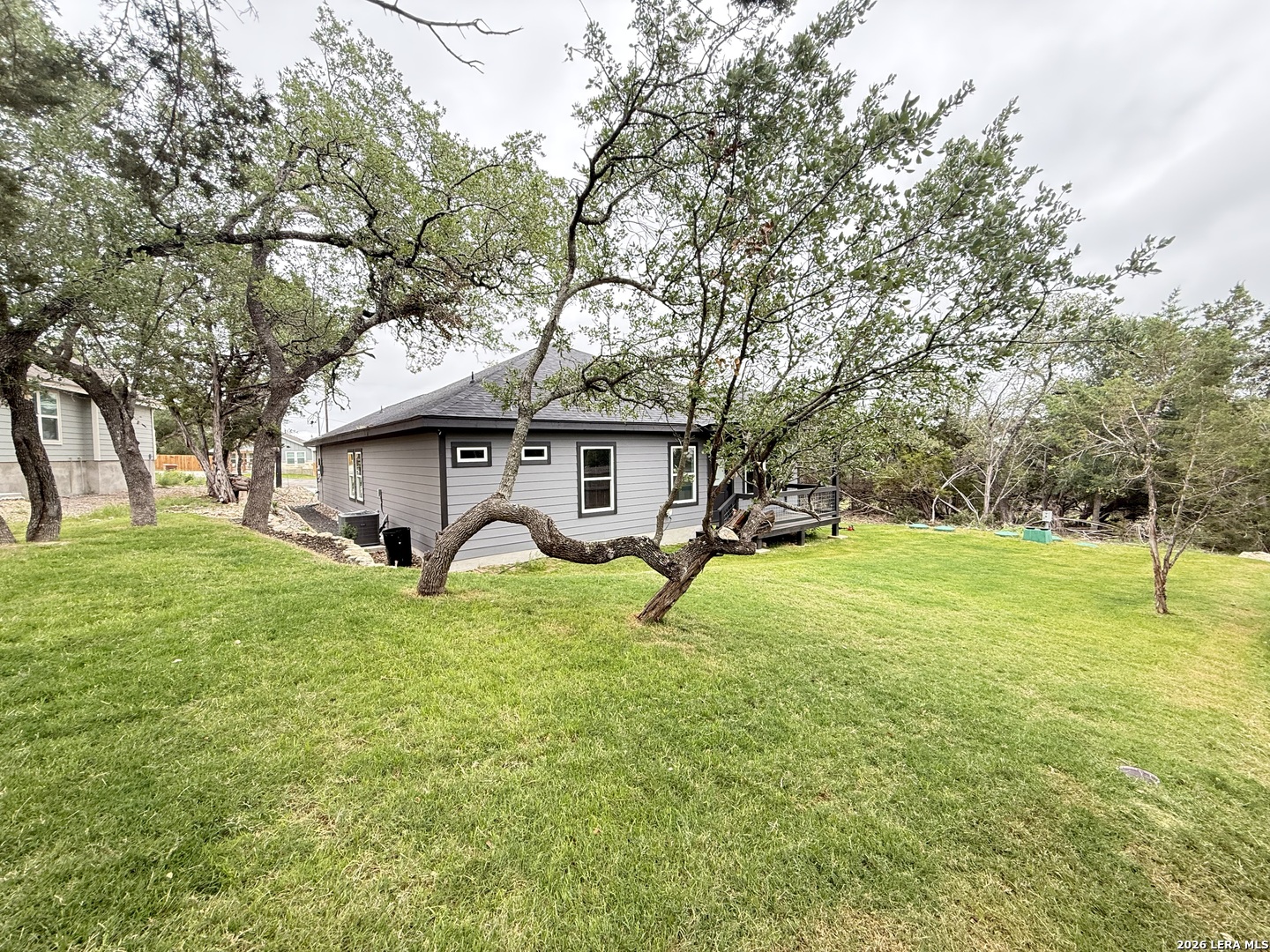 124 Lookout Court Spring Branch, TX 78070 - Photo 5 of 27