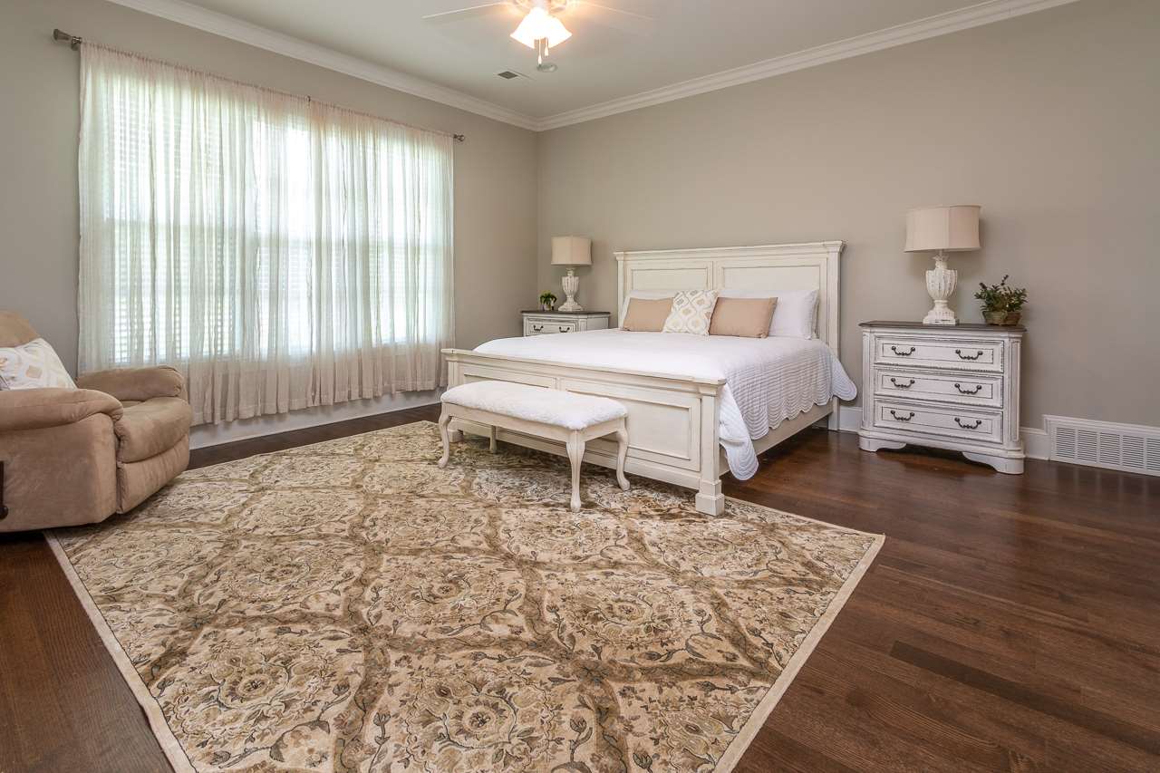 10792 East Holmes Road Collierville, TN 38017 - Photo 17 of 25 Gallery Image 17