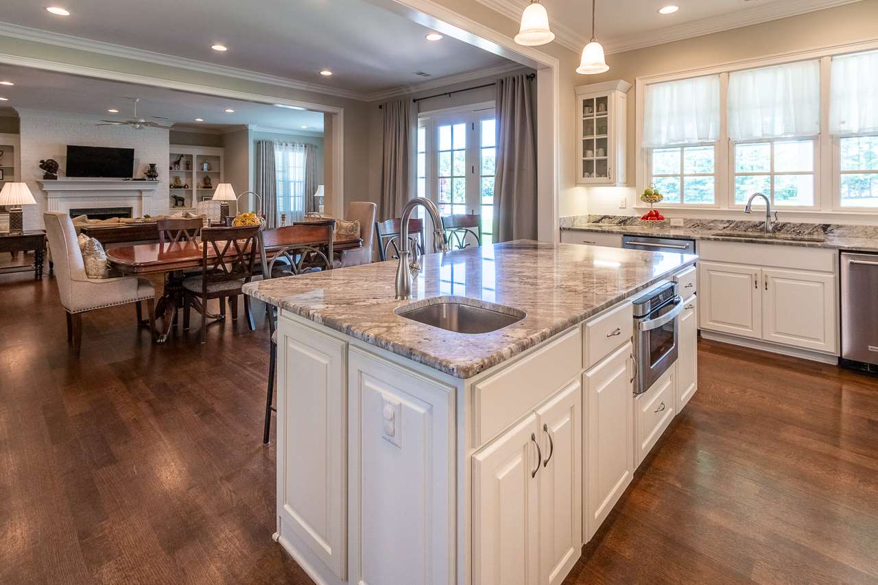 10792 East Holmes Road Collierville, TN 38017 - Photo 8 of 25 Gallery Image 8