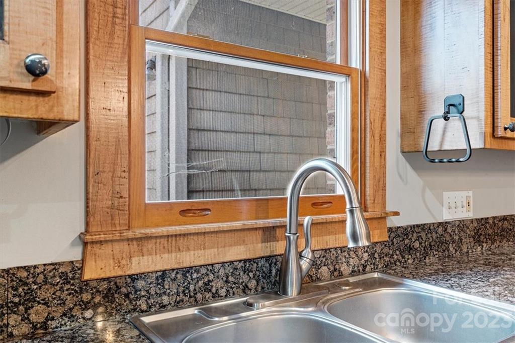 7275 Davidson Highway Concord, NC 28027 - Photo 8 of 47 a bathroom with a sink and a window