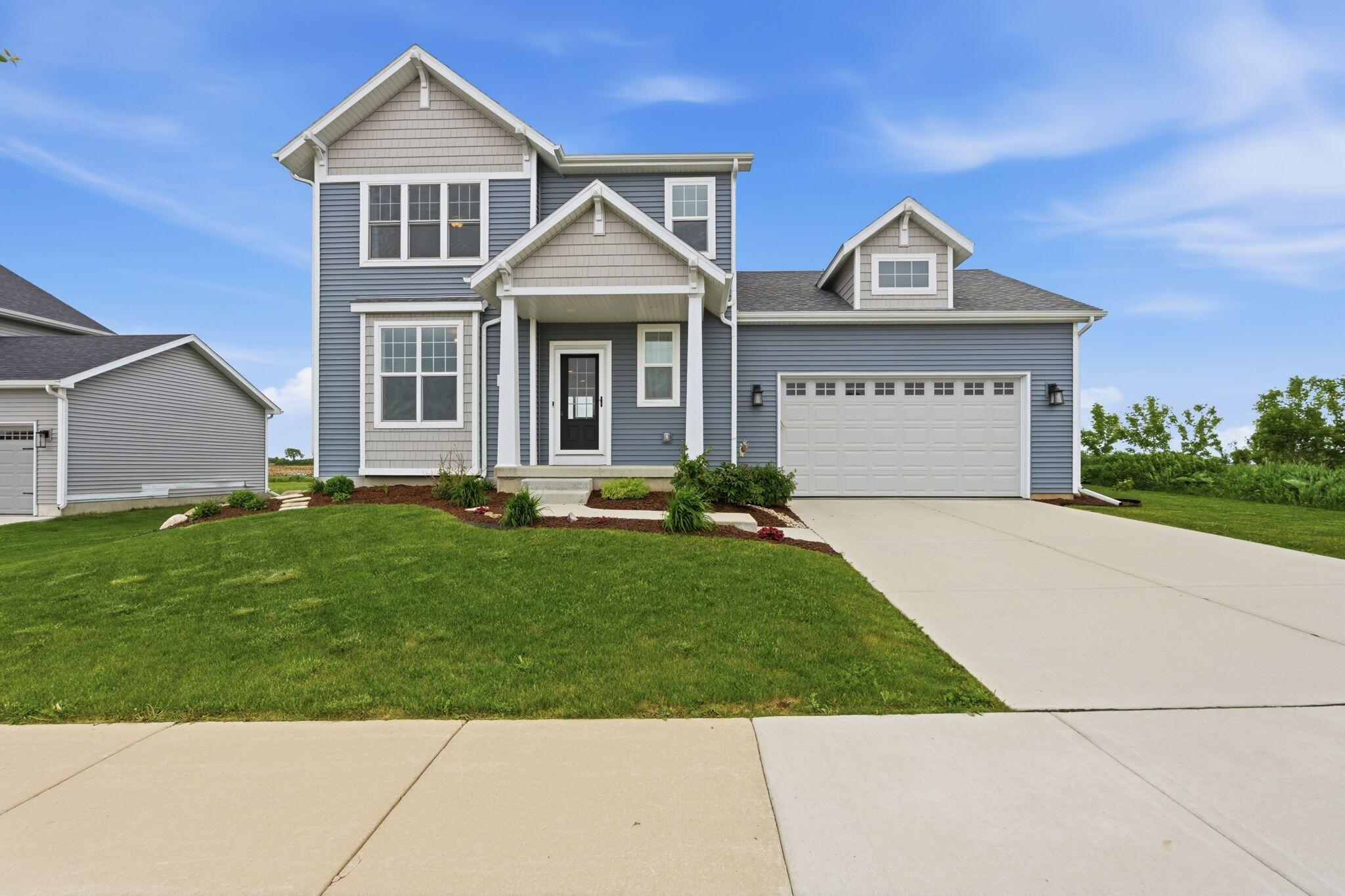 809 South Musket Ridge Drive Sun Prairie, WI 53590 - Photo 1 of 37 Exterior