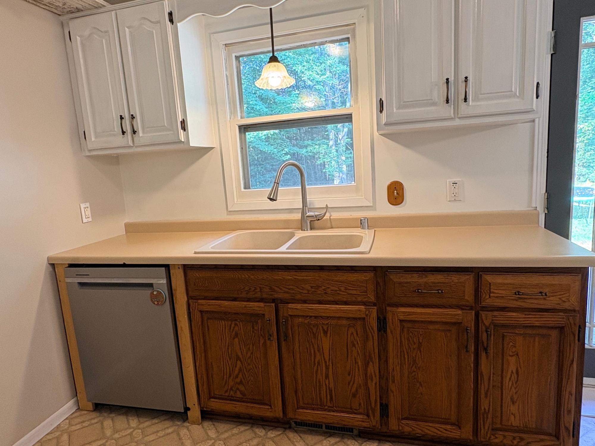 4733 Victoria Drive Rhinelander, WI 54501 - Photo 9 of 22 Gallery Image 9