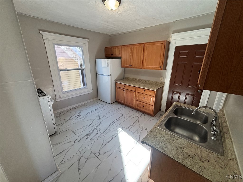 1070 South Geddes Street, Unit 1066 Syracuse, NY 13204 - Photo 10 of 18