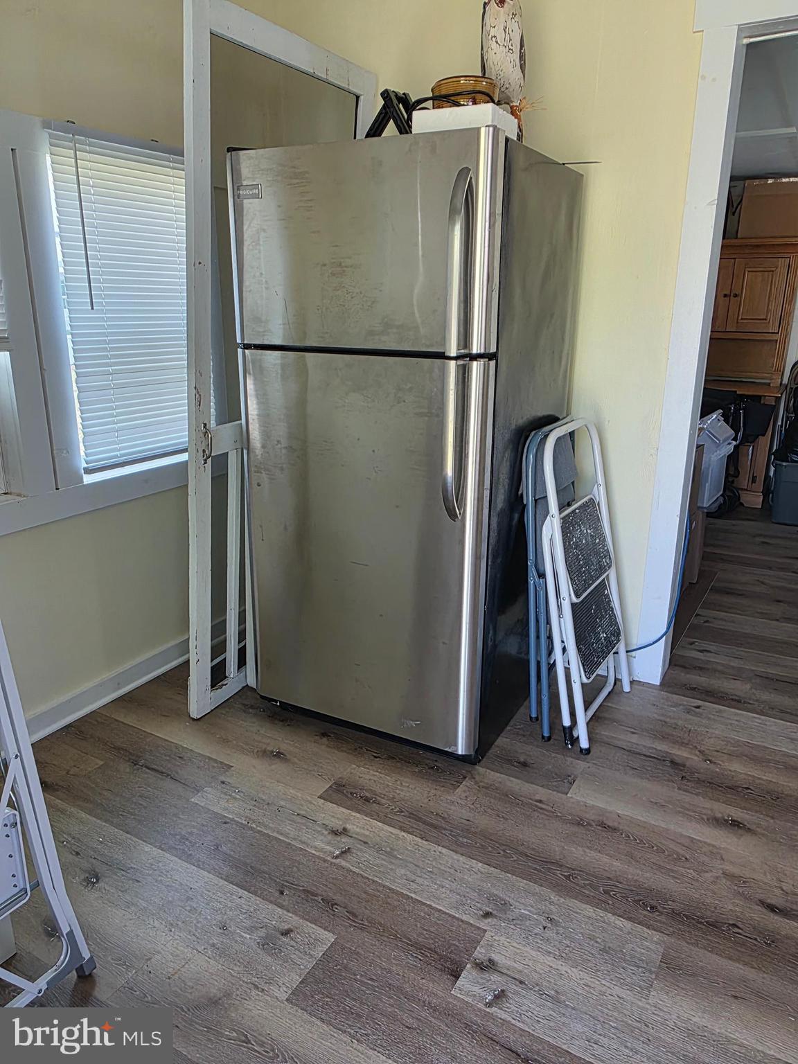 1514 Deep Point Road Woolford, MD 21677 - Photo 25 of 36 Cottage Refrigerator