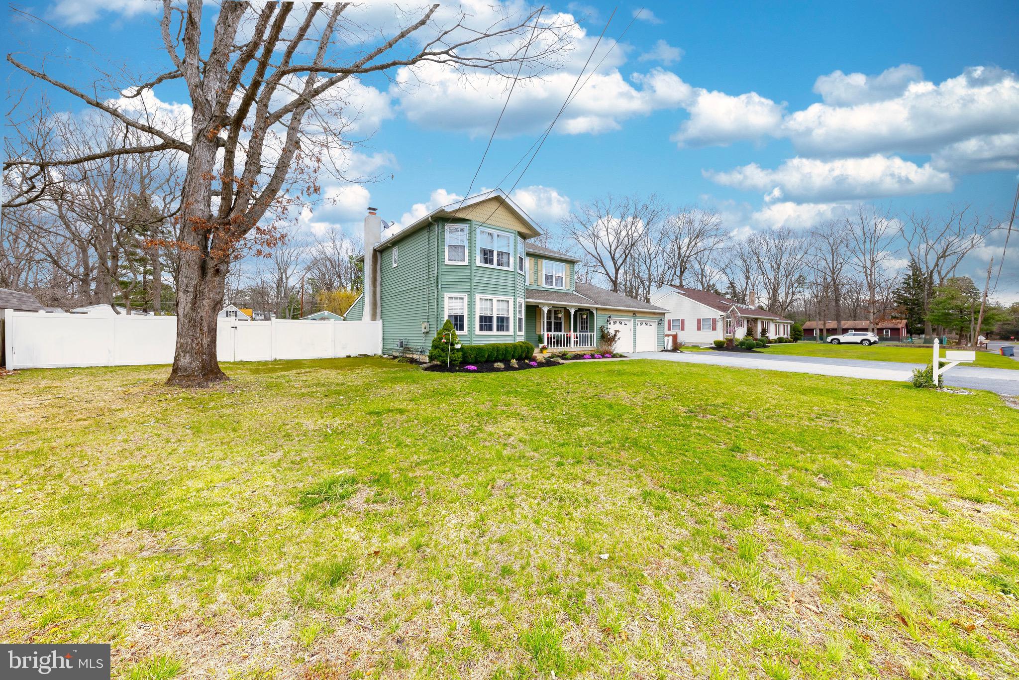 40 Johnson Road Gibbsboro, NJ 08026 - Photo 2 of 54