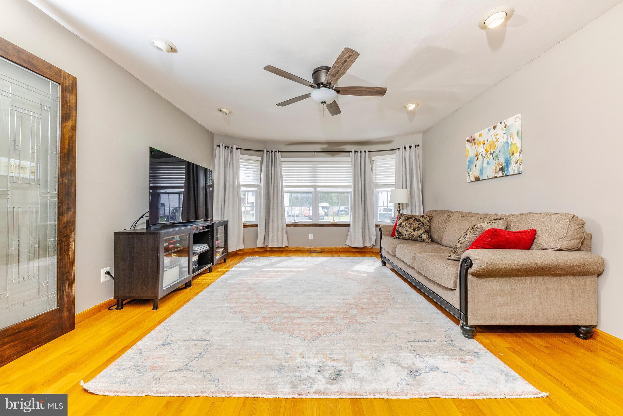 40 Johnson Road Gibbsboro, NJ 08026 - Photo 6 of 54