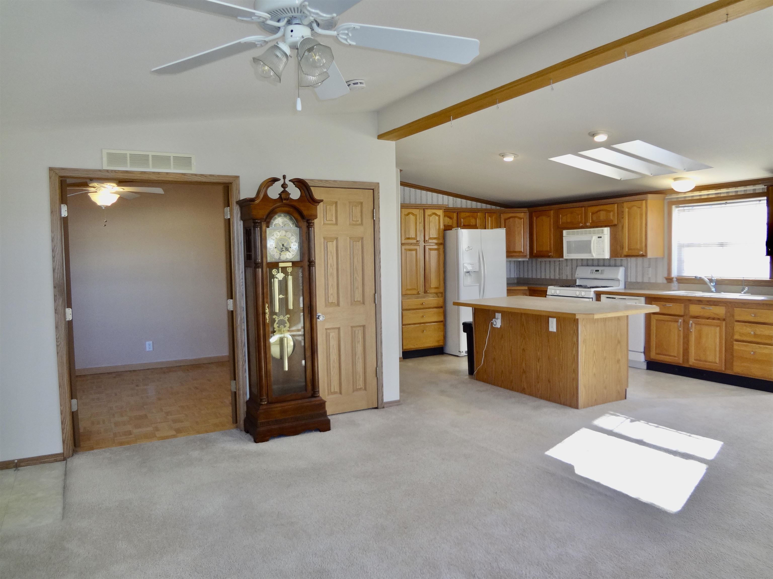303 Old Lake Shore Road, Unit F2 Gilford, NH 03249 - Photo 12 of 37 Gallery Image 12