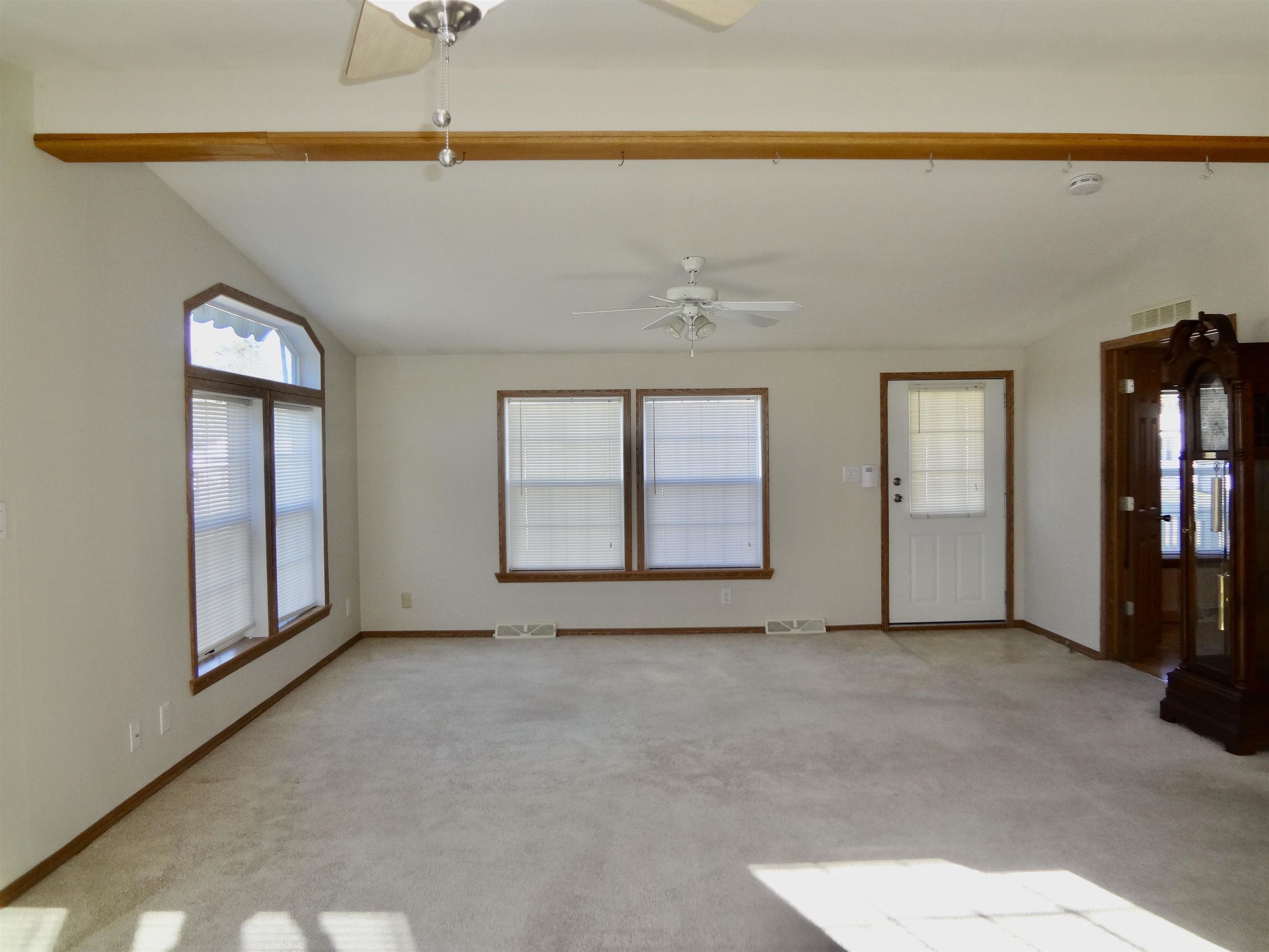 303 Old Lake Shore Road, Unit F2 Gilford, NH 03249 - Photo 10 of 37 Gallery Image 10