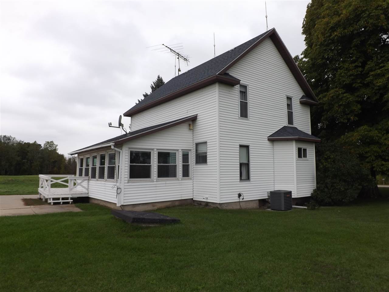 3724 Mills Road Prescott, MI 48756 - Photo 64 of 66 1823926-63.JPG