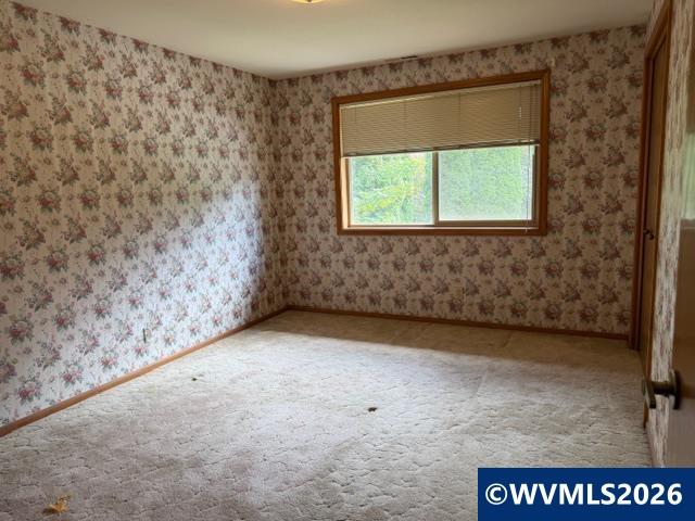1344 Regency Drive Eugene, OR 97401 - Photo 20 of 49