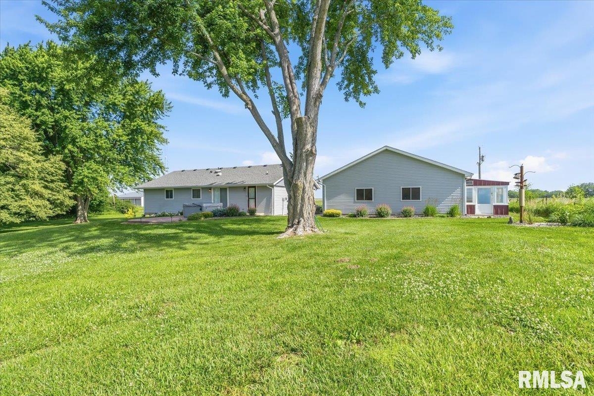 14201 3100N Road Virden, IL 62690 - Photo 45 of 55