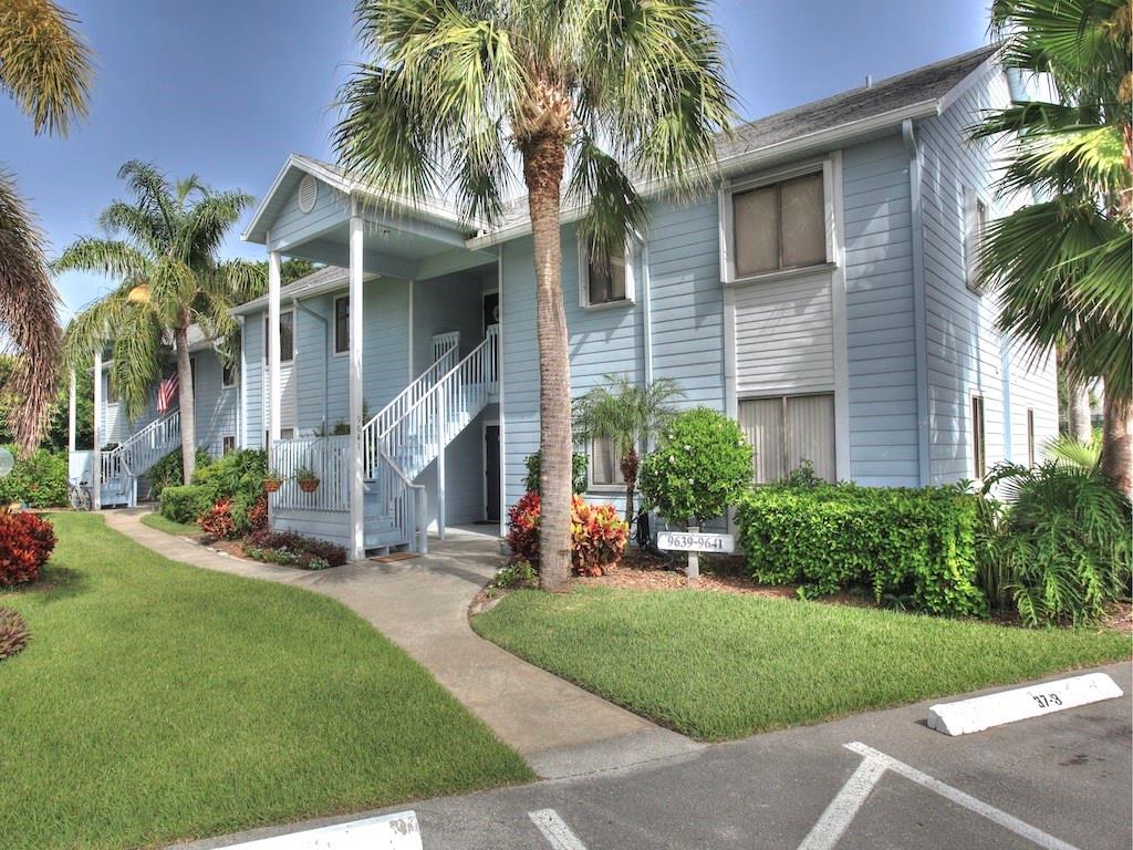 9641 Riverside Drive, Unit 3 Sebastian, FL 32958 - Photo 1 of 32