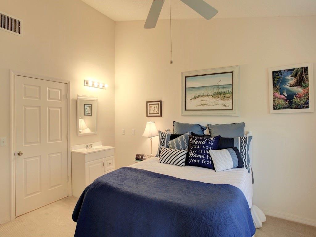 9641 Riverside Drive, Unit 3 Sebastian, FL 32958 - Photo 14 of 32