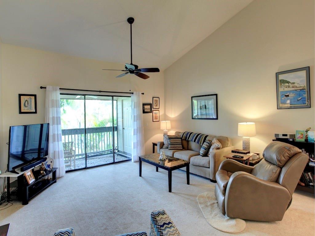9641 Riverside Drive, Unit 3 Sebastian, FL 32958 - Photo 3 of 32