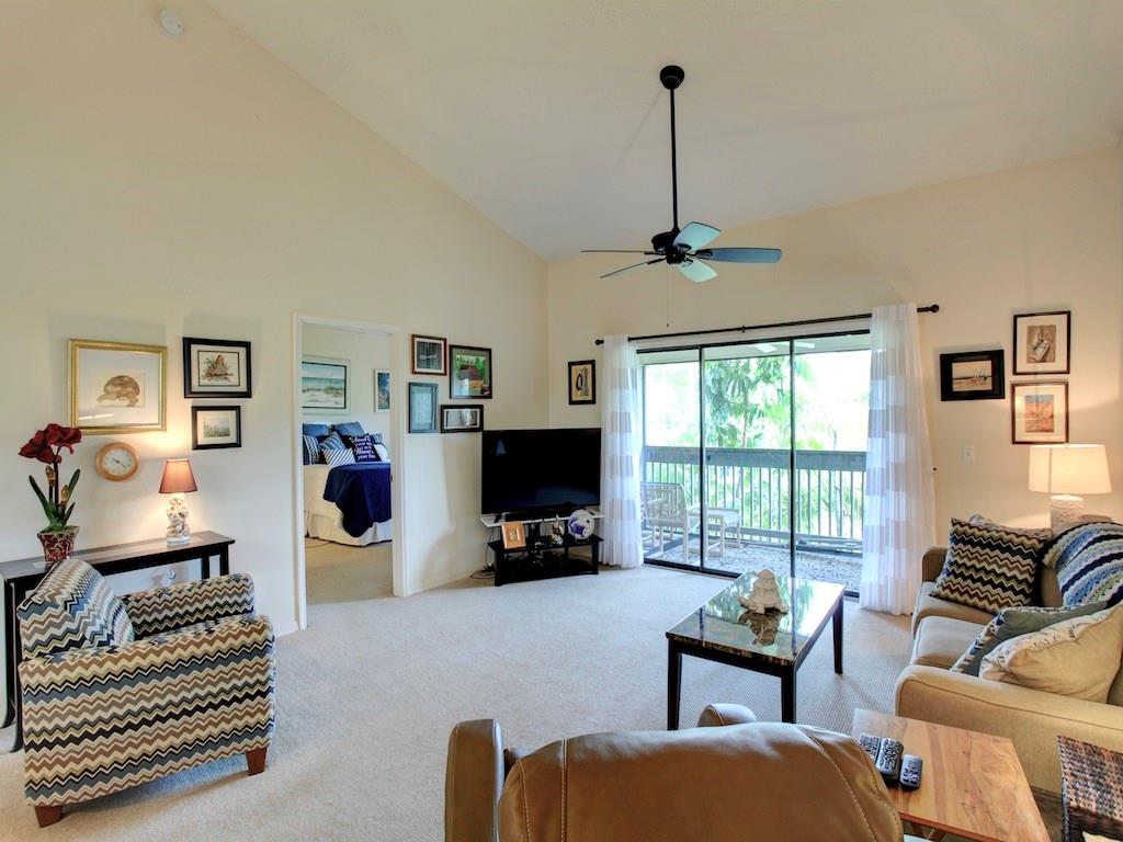 9641 Riverside Drive, Unit 3 Sebastian, FL 32958 - Photo 4 of 32