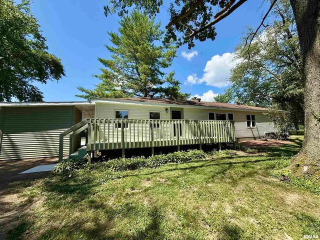 $229,000 | 507 West Grand Avenue, Carterville, IL 62918