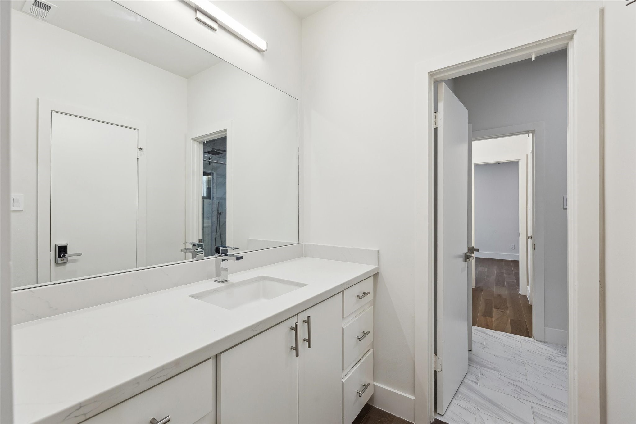 6348 Vanderbilt Street West University Place, TX 77005 - Photo 16 of 30