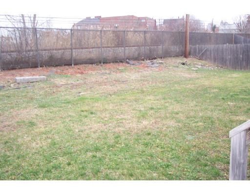 41 Dunn Road, Unit 1 Revere, MA 02151 - Photo 8 of 9