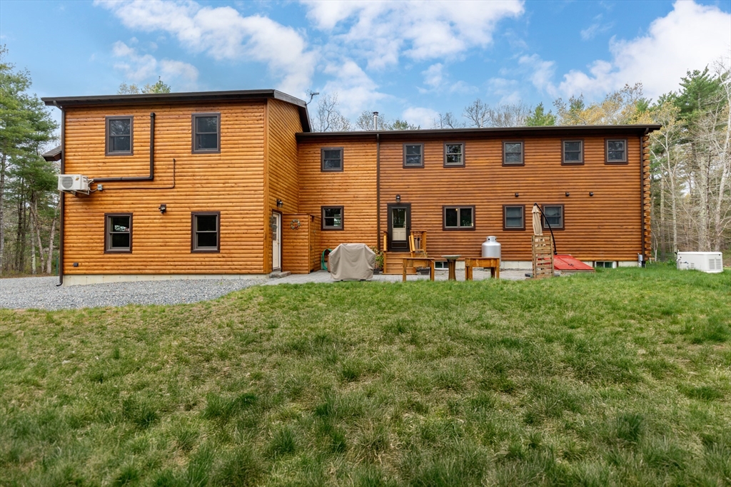 81 South Meadow Road Carver, MA 02330 - Photo 8 of 42