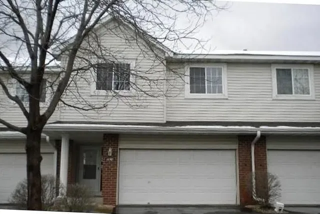 $2,250 | 20167 Homefire Way, Lakeville, MN 55044