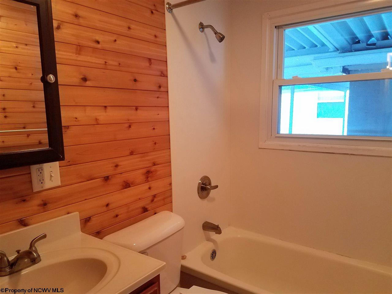 1235 Bell Run Road Fairmont, WV 26554 - Photo 11 of 15 Gallery Image 11