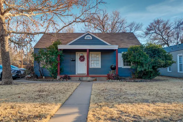 $830,000 | 2601 25th Street, Lubbock, TX 79410