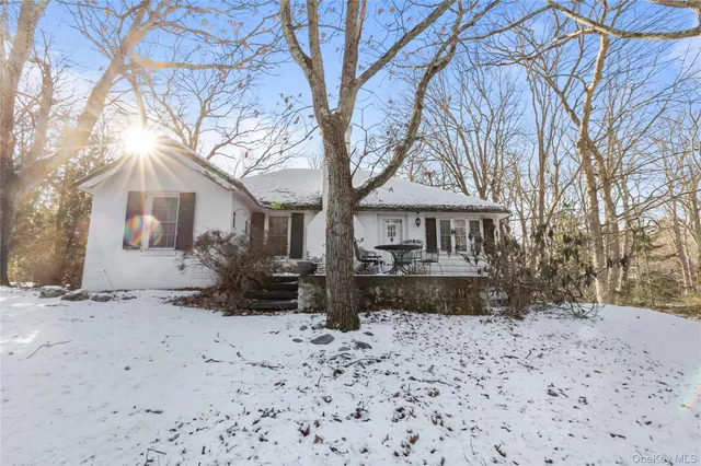 $599,999 | 32 Hillside Road, Stony Brook, NY 11790