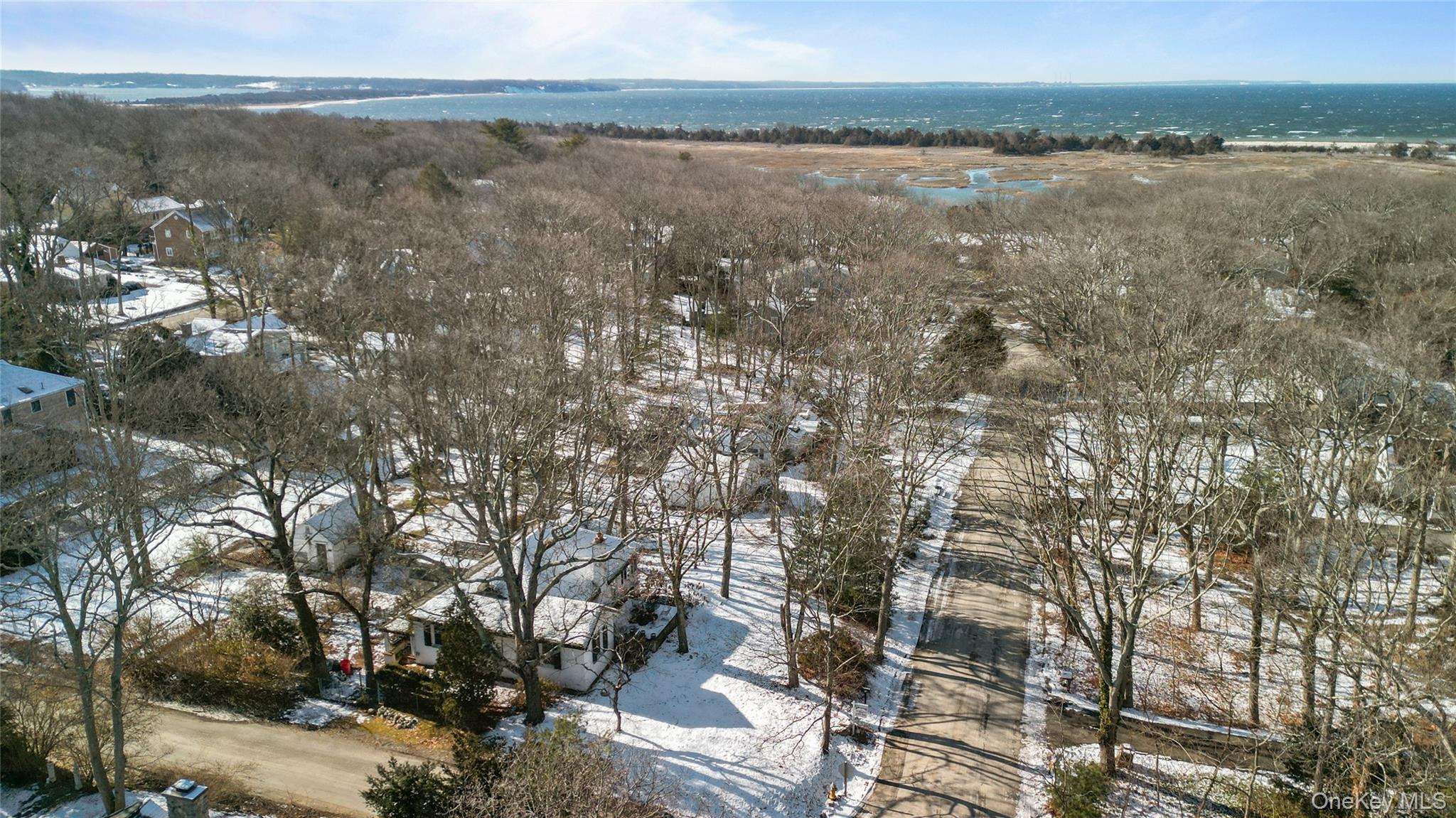 32 Hillside Road Stony Brook, NY 11790 - Photo 23 of 27