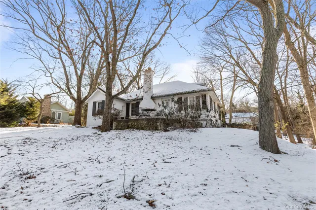 $599,999 | 32 Hillside Road, Stony Brook, NY 11790