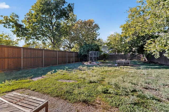 $1,575 | 5645 Santa Fe Avenue, Dallas, TX 75214