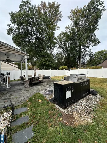 $625,000 | 246 Ross Avenue, Hackensack, NJ 07601