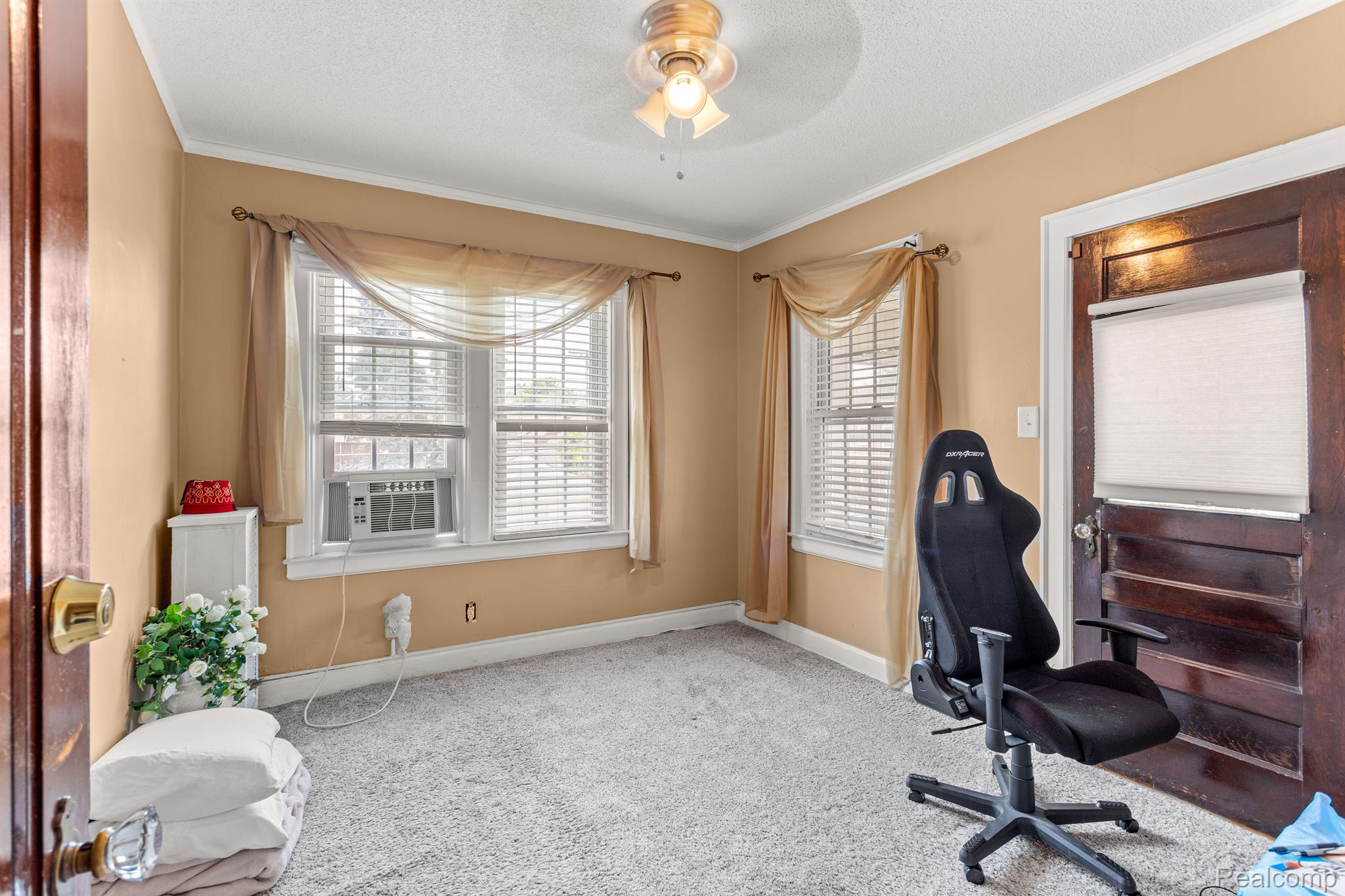 7803 Miller Road Dearborn, MI 48126 - Photo 18 of 49 Gallery Image 18
