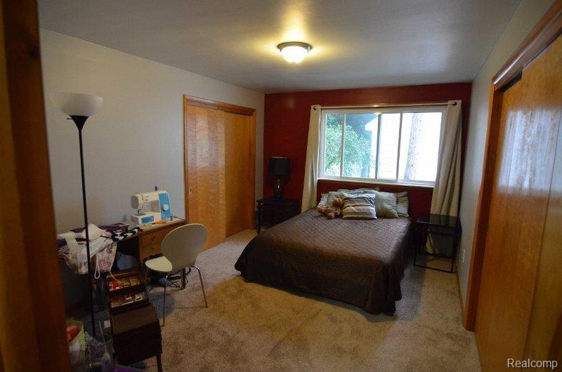 521 1st Street Rochester, MI 48307 - Photo 11 of 17 Bedroom 2 (800x530).jpg
