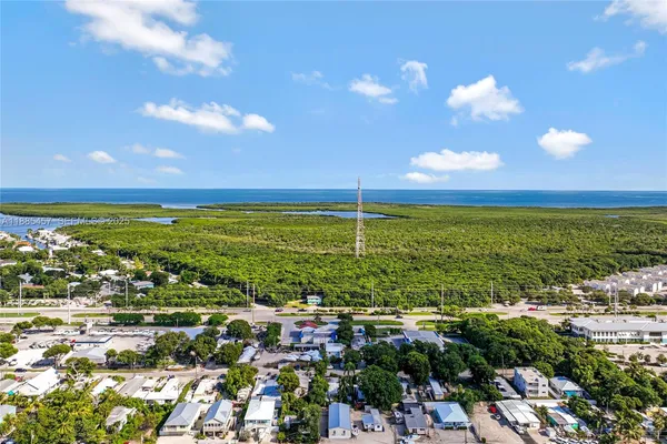 $3,400 | 945 Plantation Road, Unit 945, Key Largo, FL 33037