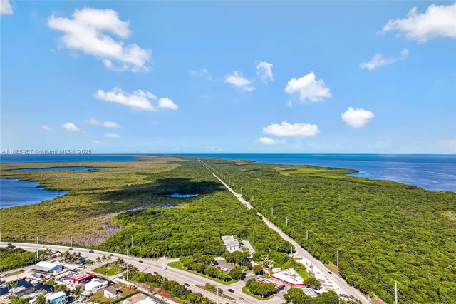 $3,400 | 945 Plantation Road, Unit 945, Key Largo, FL 33037