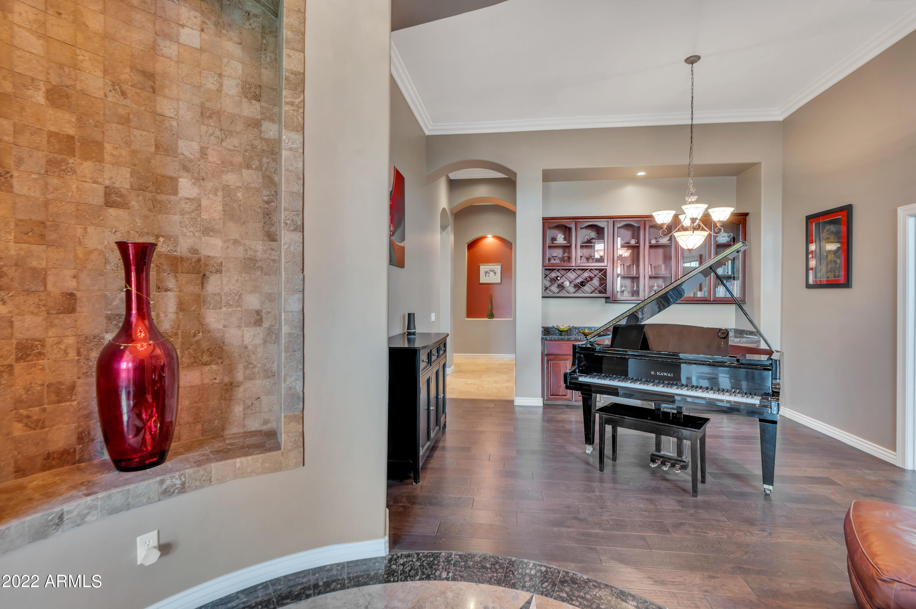 1725 West Pearce Road Phoenix, AZ 85041 - Photo 23 of 33 Entry Foyer Viewing towards Dining