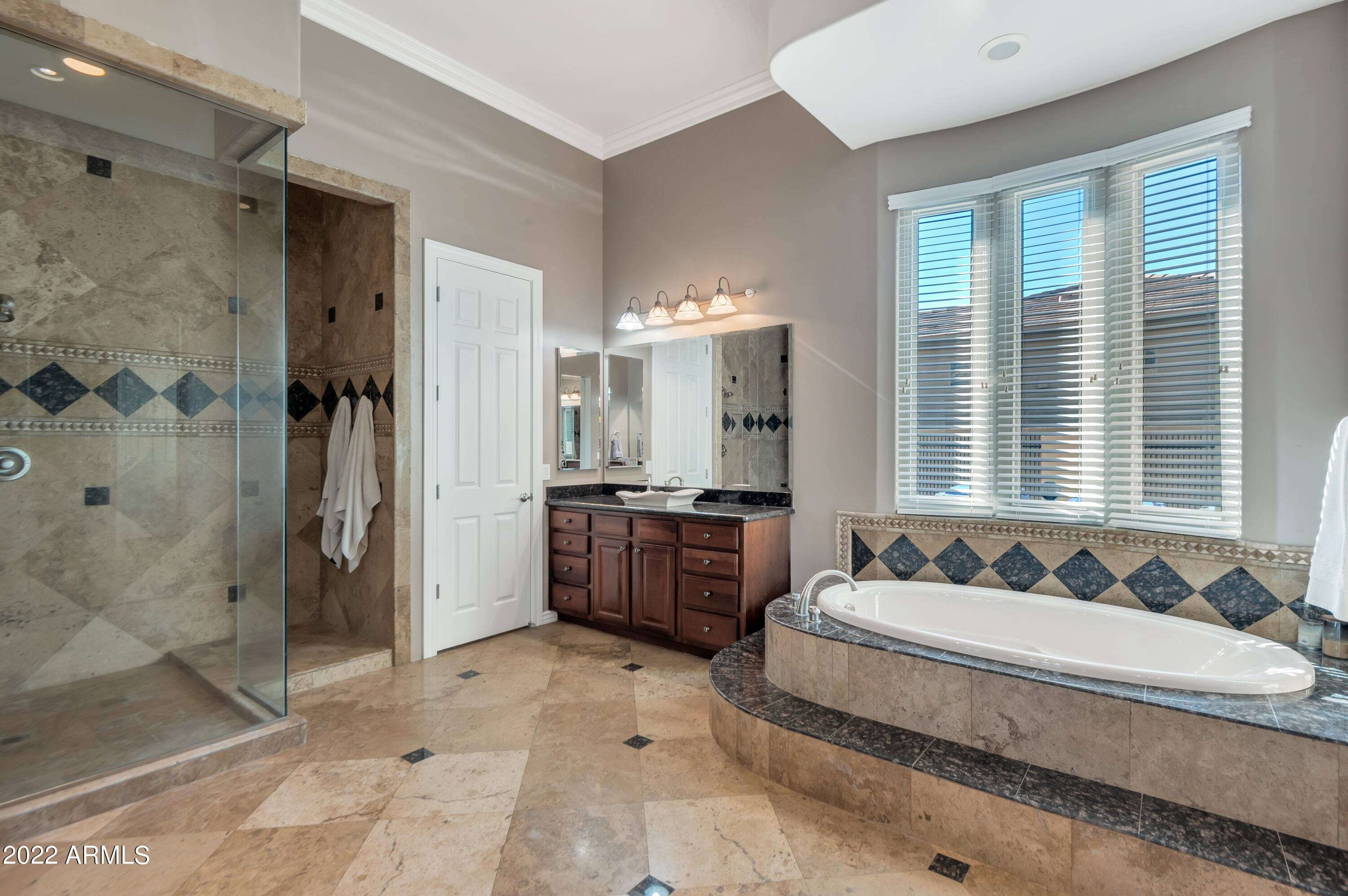 1725 West Pearce Road Phoenix, AZ 85041 - Photo 30 of 33 Master Bathroom