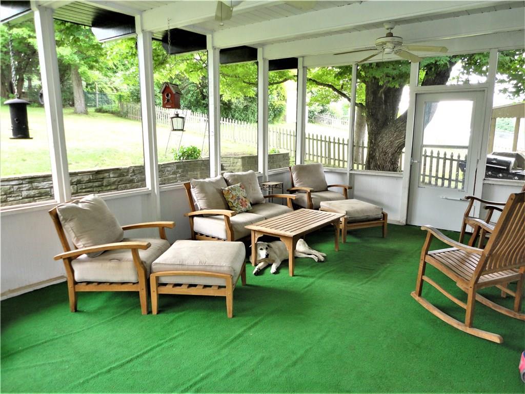 1710 Greentree Road Pittsburgh, PA 15220 - Photo 13 of 23 Gallery Image 13