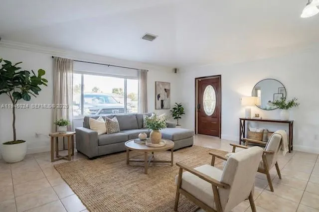 $599,000 | 14726 Southwest 82nd Terrace, Miami, FL 33193