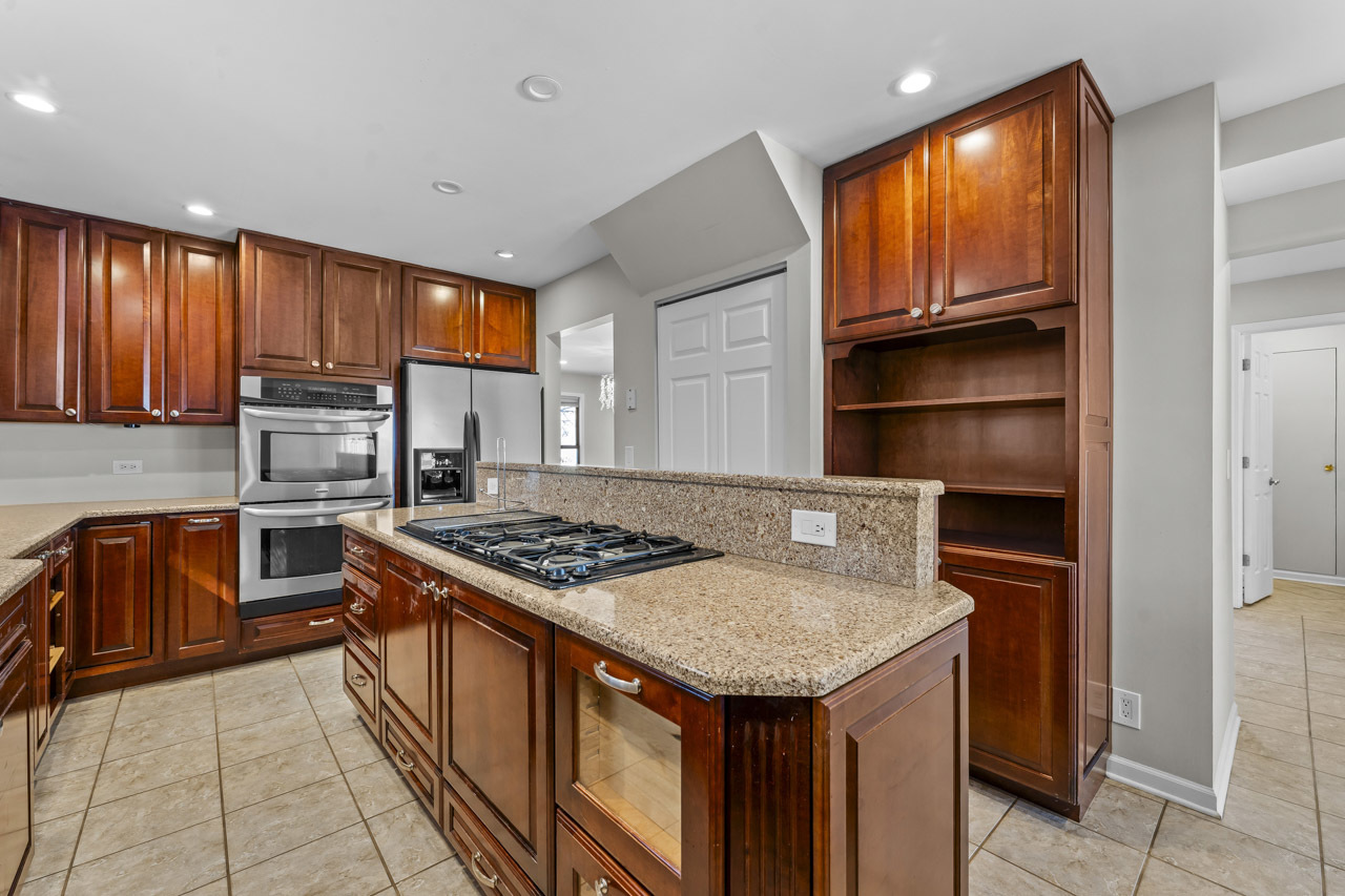 9 Edgewood Road Vernon Hills, IL 60061 - Photo 15 of 47