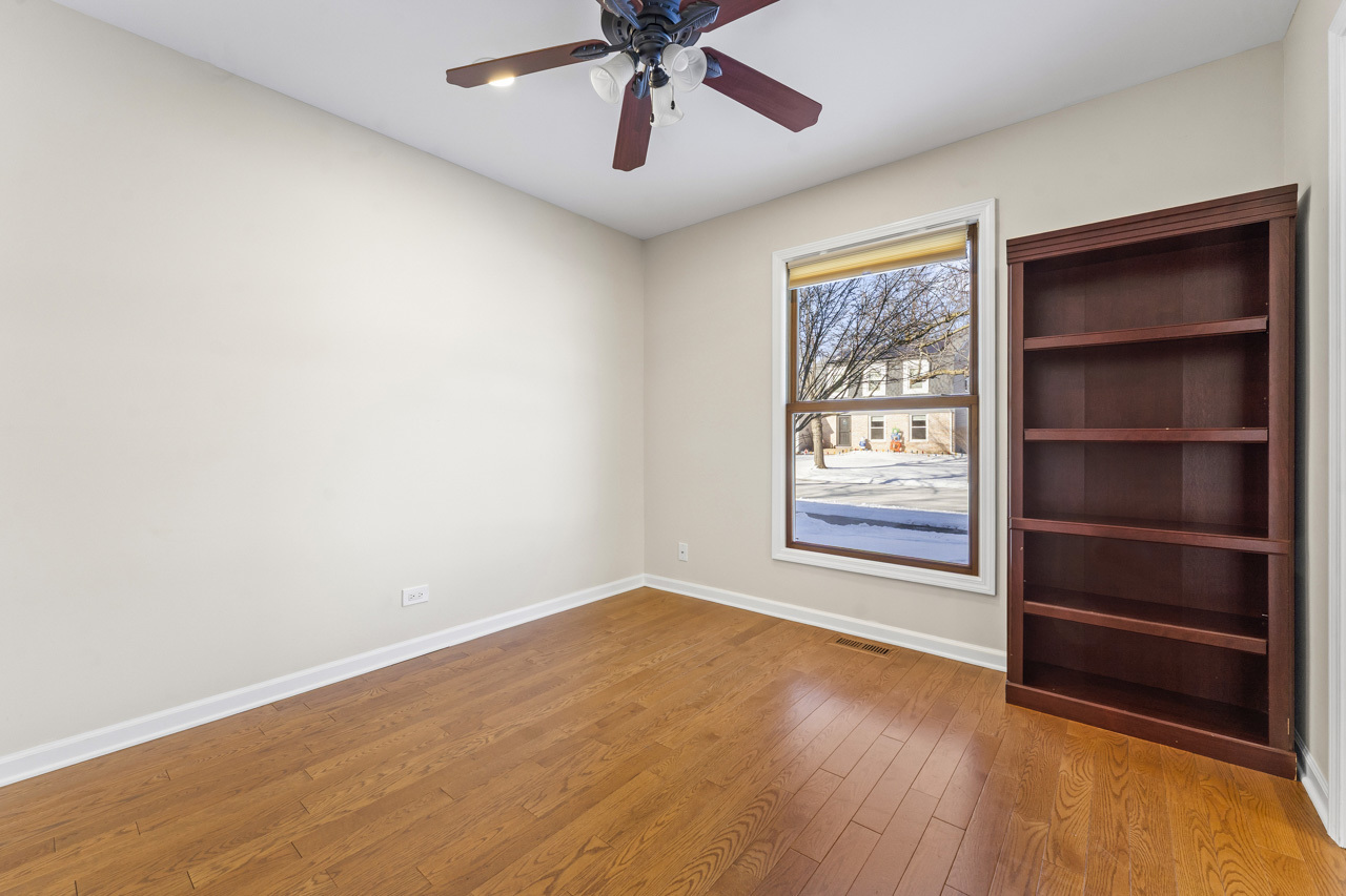 9 Edgewood Road Vernon Hills, IL 60061 - Photo 24 of 47