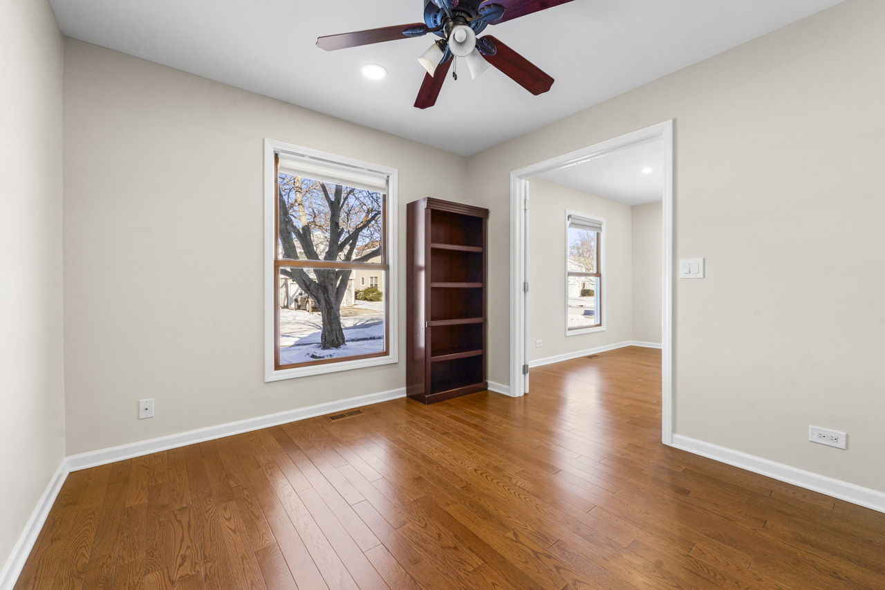 9 Edgewood Road Vernon Hills, IL 60061 - Photo 25 of 47