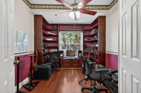 $1,075,000 | 1162 Fairfield Meadows Drive, Fort Lauderdale, FL 33327