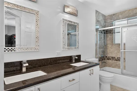 $1,075,000 | 1162 Fairfield Meadows Drive, Fort Lauderdale, FL 33327